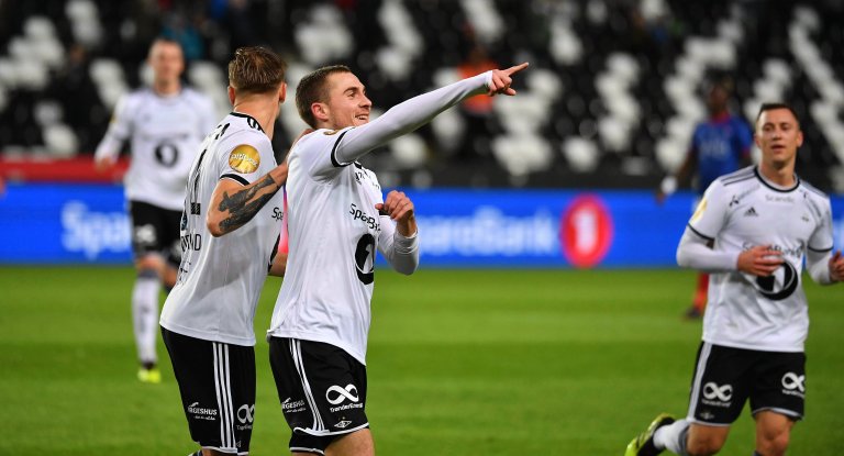 Djordje Denic lobbet inn sin første scoring for Rosenborg.