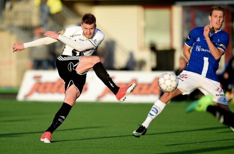 Fotball , 1. mai 2017 , EliteserienSarpsborg - Rosenborg 1-2Kristoffer Zachariassen , SarpsborgNicklas Bendtner , Rosenborg