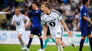Søderlund jubler for scoring mot Stabæk
