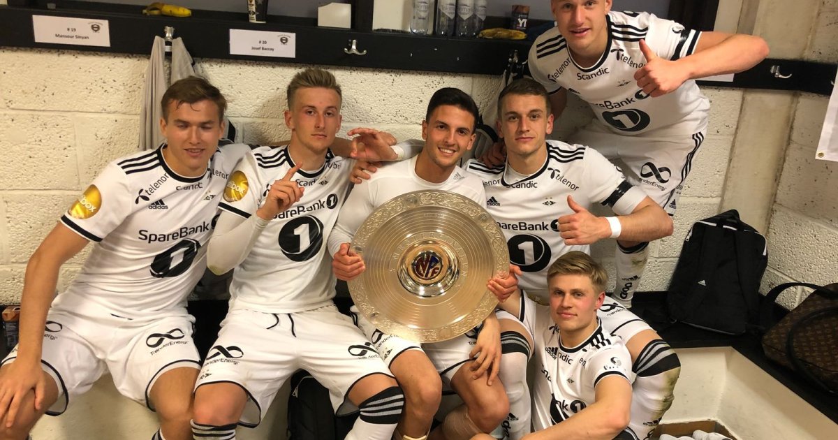 Feiret årets Første Trofé Rosenborg