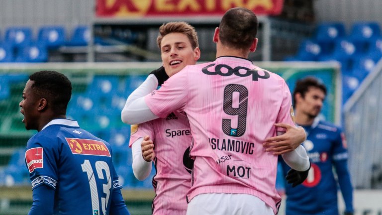 Zachariassen klinket ballen i lengste, og sammen med Islamovic (to mål) og Helland sørget de for årets første borteseier.