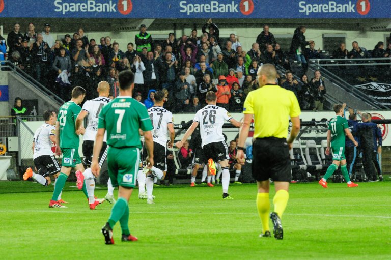 Besim Serbecic fikk sin første start på Lerkendal og svarte med å score foran Kjernen!